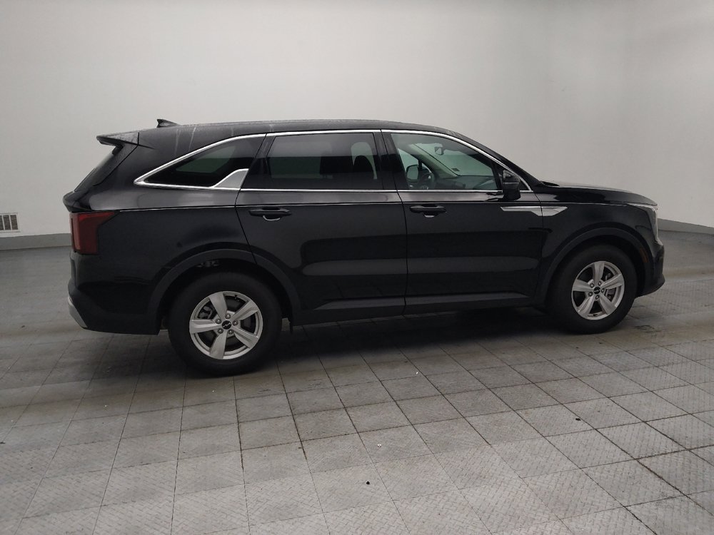 Used 2024 Kia Sorento LX FWD image 10