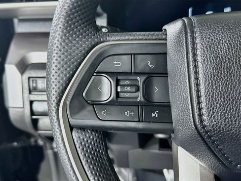 Used 2025 Toyota Tacoma TRD Sport w/ TRD Sport Premium Package RWD image 16