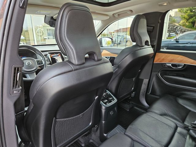 Certified 2024 Volvo XC90 T8 Plus w/ Protection Package Premier AWD/4WD image 17