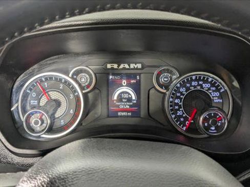 Used 2024 RAM 2500 Big Horn w/ Off Road Package image 24