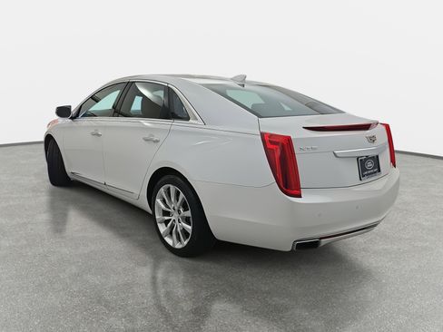 Used 2016 Cadillac XTS Luxury w/ Driver Awareness Package image 7