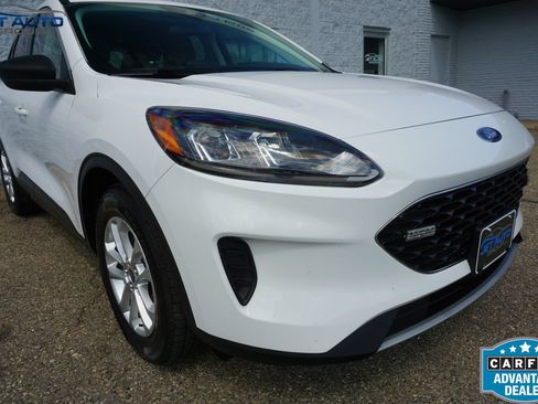 Used 2022 Ford Escape SE FWD image 7