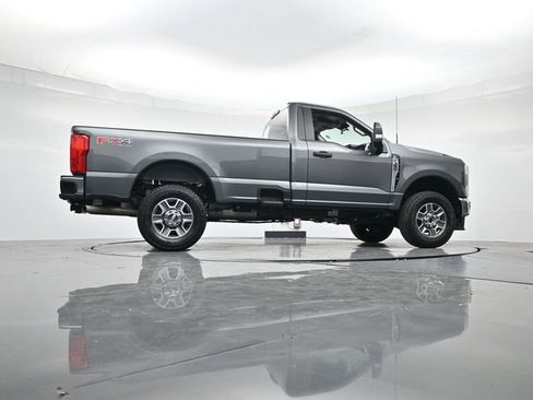 Used 2025 Ford F350 XLT w/ FX4 Off-Road Package AWD/4WD image 28