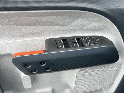 Used 2024 Ford Maverick XLT image 16