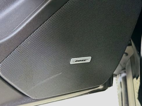 Used 2023 Cadillac XT6 Premium Luxury image 23