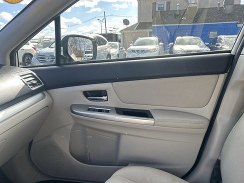 Used 2015 Subaru Crosstrek 2.0i Premium image 13