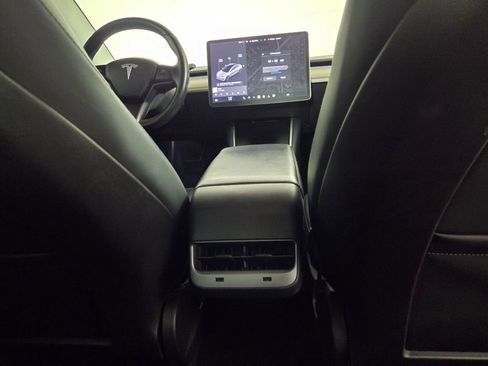 Used 2018 Tesla Model 3 Long Range image 26