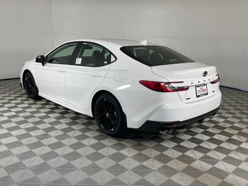 New 2026 Toyota Camry SE FWD image 8