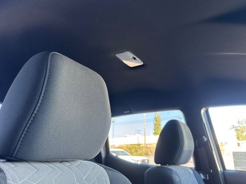 Used 2023 Toyota Tacoma TRD Sport image 21