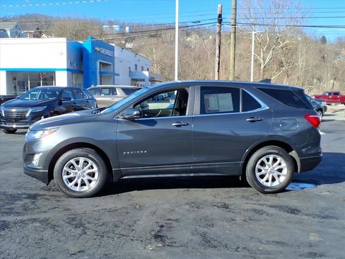 Used 2021 Chevrolet Equinox LT image 2