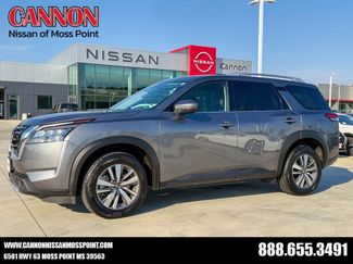 Used 2025 Nissan Pathfinder SL video 1