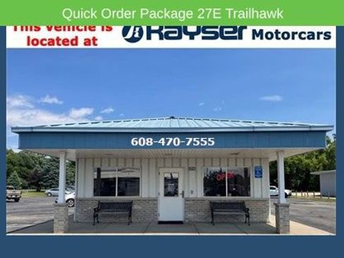 Used 2020 Jeep Cherokee Trailhawk w/ Comfort/Convenience Group image 3