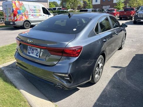 Used 2019 Kia Forte LXS FWD image 4