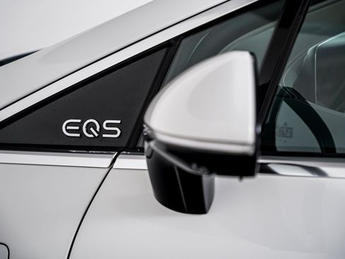 Certified 2022 Mercedes-Benz EQS 450+ Sedan image 25