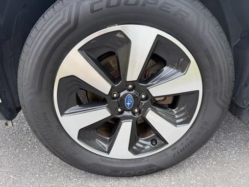 Used 2018 Subaru Forester 2.5i Limited AWD/4WD image 31