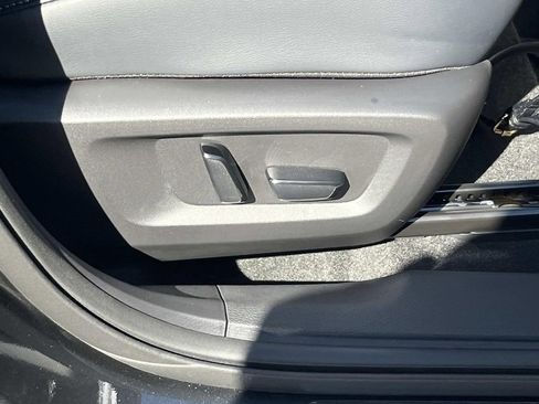 New 2026 Mitsubishi Outlander SEL FWD image 19