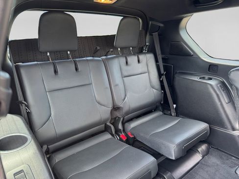 Used 2023 Lexus GX 460 Luxury w/ Sport Design Package AWD/4WD image 22