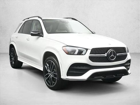 Certified 2022 Mercedes-Benz GLE 580 4MATIC image 4