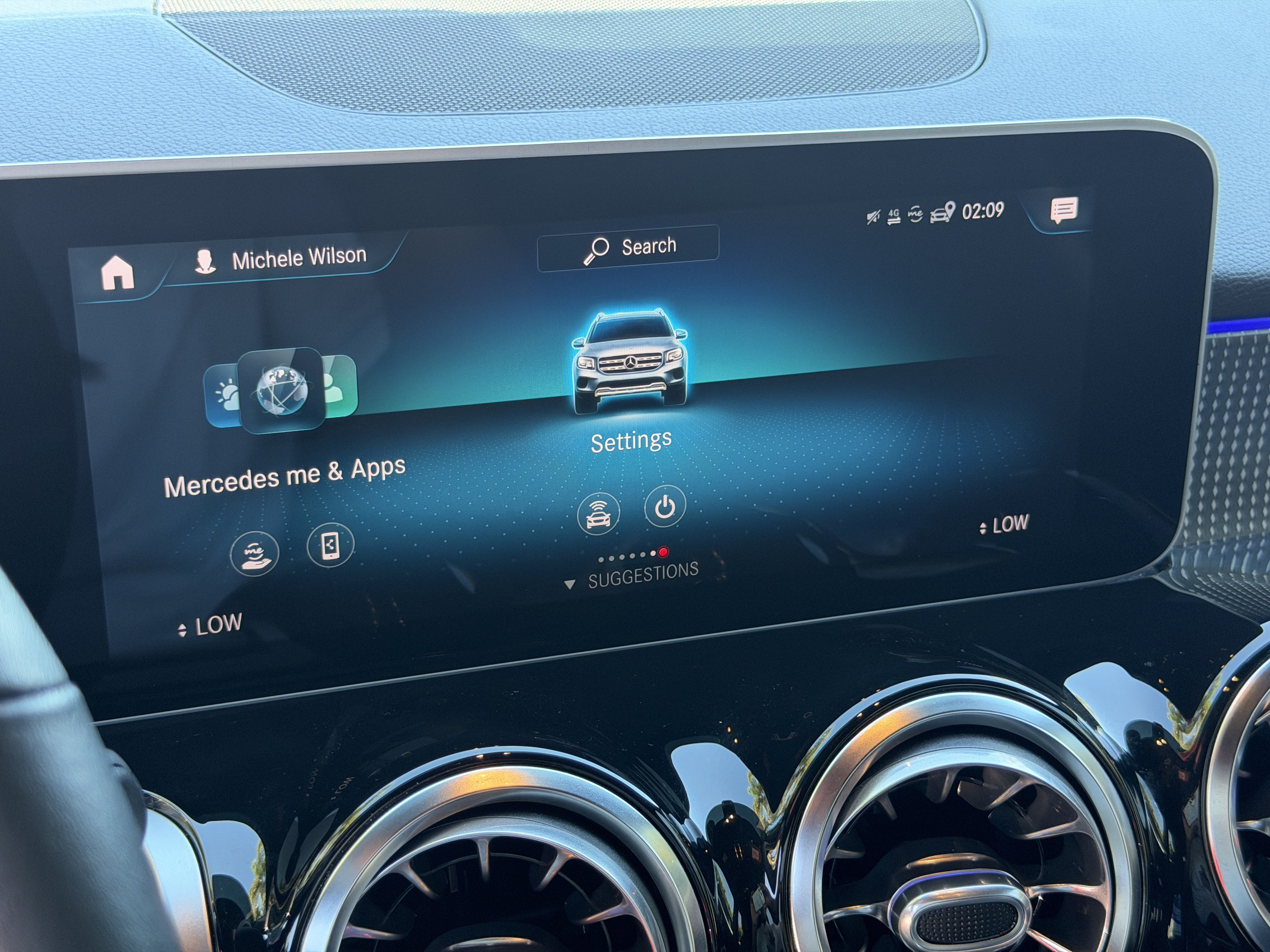 Used 2020 Mercedes-Benz GLB 250 image 24