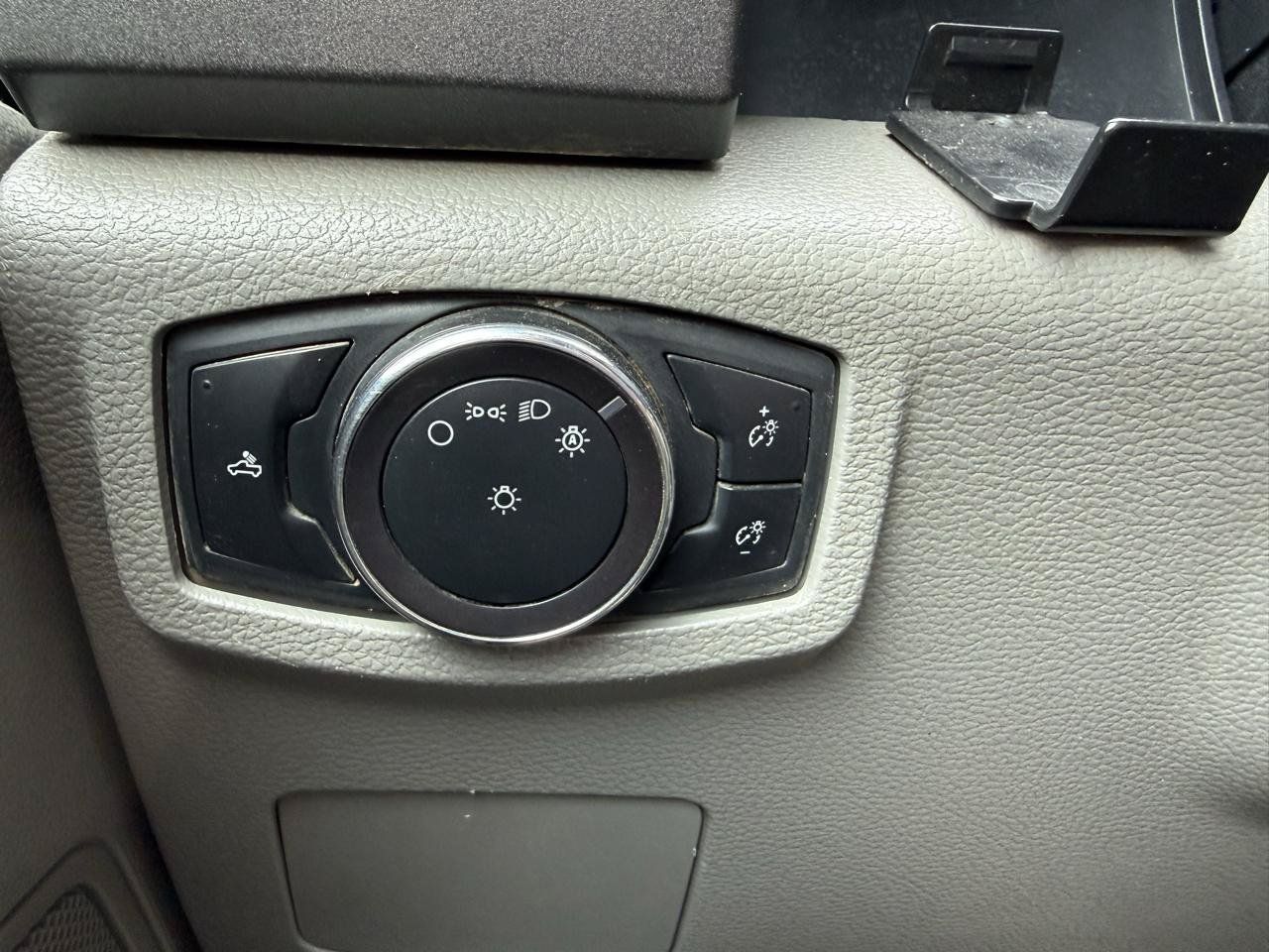 Used 2019 Ford F250 XL w/ Power Equipment Group AWD/4WD image 26