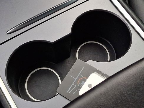 Used 2022 Tesla Model 3 Long Range image 30