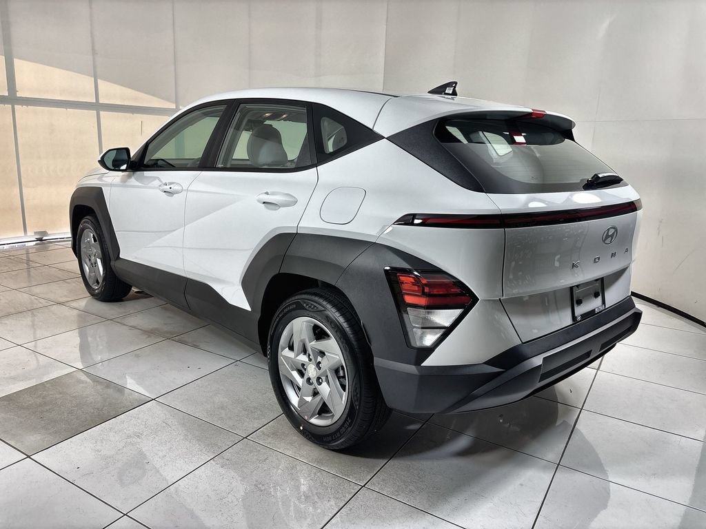 Used 2026 Hyundai Kona SE FWD image 6