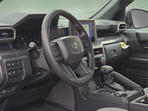 Used 2026 Toyota Tacoma SR5 AWD/4WD image 20