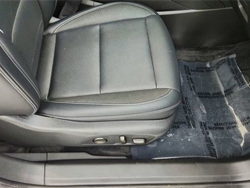 Used 2024 Chevrolet Blazer EV LT image 23