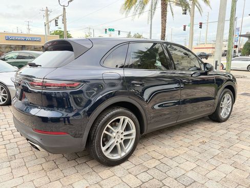 Used 2020 Porsche Cayenne image 10