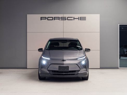 Used 2022 Chevrolet Bolt LT image 10