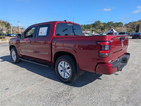 Used 2023 Nissan Frontier SV w/ SV Convenience Package image 7