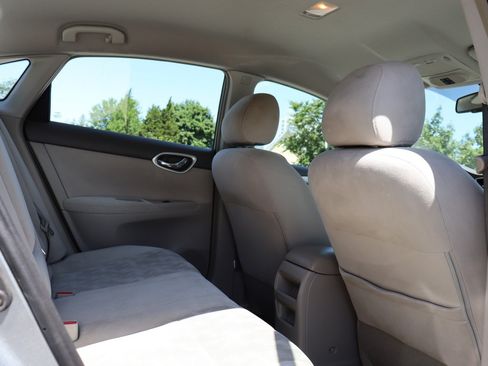 Used 2013 Nissan Sentra SV w/ Electronics Pkg FWD image 16