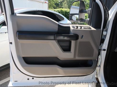 Used 2020 Ford F250 XL w/ Power Equipment Group AWD/4WD image 13