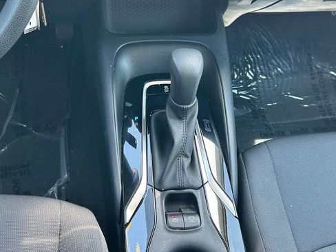Used 2022 Toyota Corolla LE FWD image 20