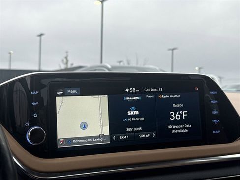 Used 2020 Hyundai Sonata Limited image 16