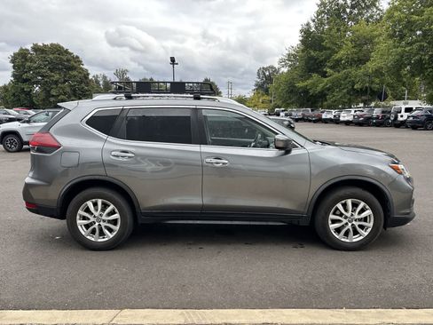 Used 2020 Nissan Rogue SV AWD/4WD image 5