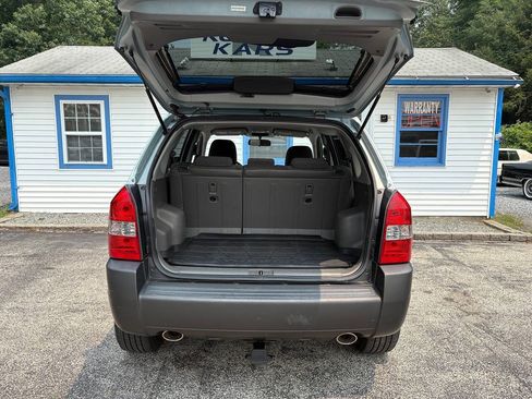 Used 2009 Hyundai Tucson SE FWD image 7