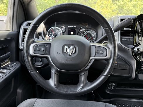 Used 2024 RAM 3500 Tradesman w/ Chrome Appearance Group image 27