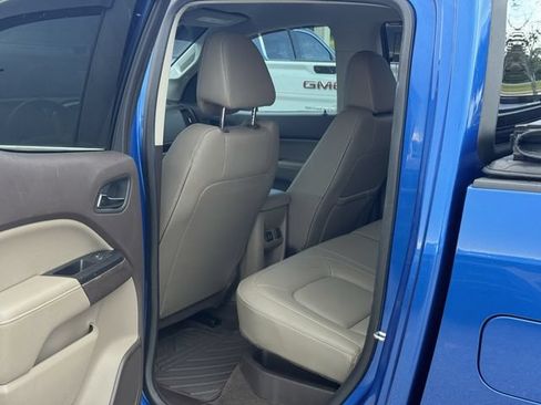 Used 2018 GMC Canyon SLT w/ Driver Alert Package RWD image 28