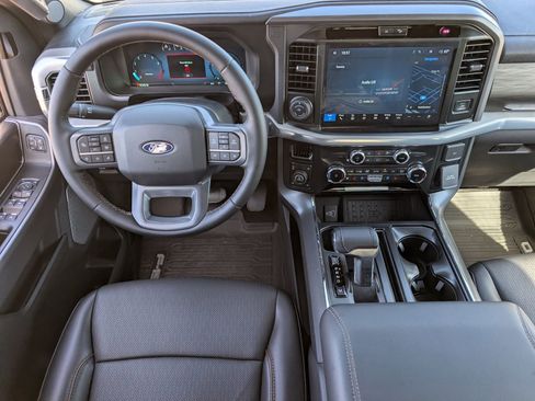 Used 2025 Ford F150 Lariat w/ Equipment Group 502A High image 10