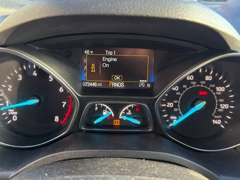 Used 2017 Ford Escape SE image 12