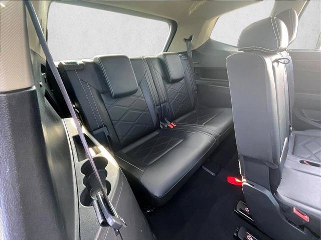 Used 2024 Volkswagen Atlas SE w/ Panoramic Sunroof Package FWD image 30