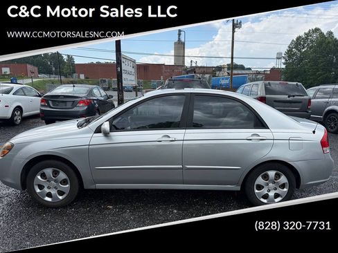 Used 2009 Kia Spectra EX FWD image 1