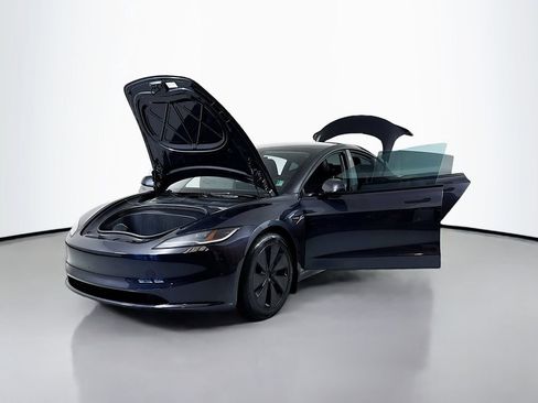 Used 2025 Tesla Model 3 Long Range AWD/4WD image 31