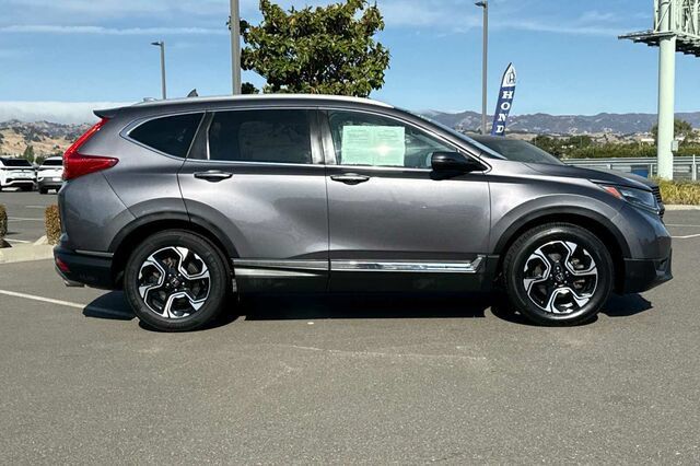 Used 2019 Honda CR-V Touring image 3