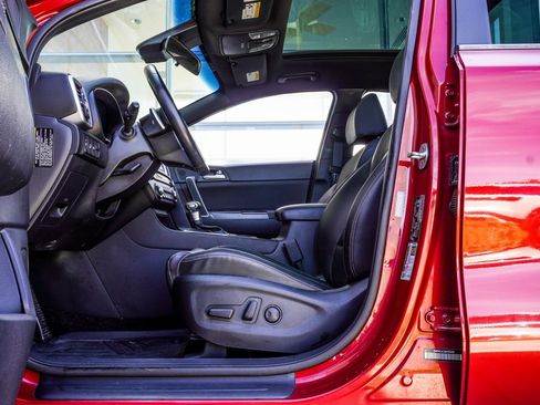 Used 2021 Kia Sportage S image 25