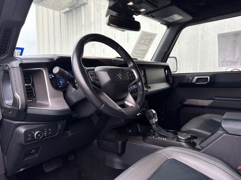 Used 2022 Ford Bronco Outer Banks image 11