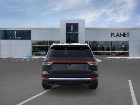 New 2026 Lincoln Aviator Reserve w/ Luxury Package RWD image 5