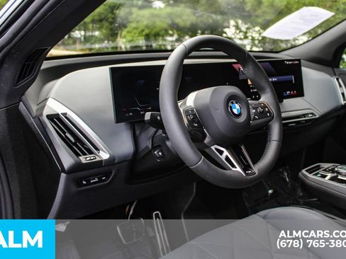 Used 2026 BMW iX xDrive60 w/ M Sport Package AWD/4WD image 22