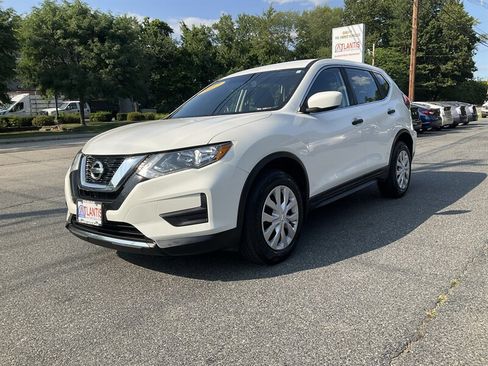 Used 2017 Nissan Rogue S AWD/4WD image 1